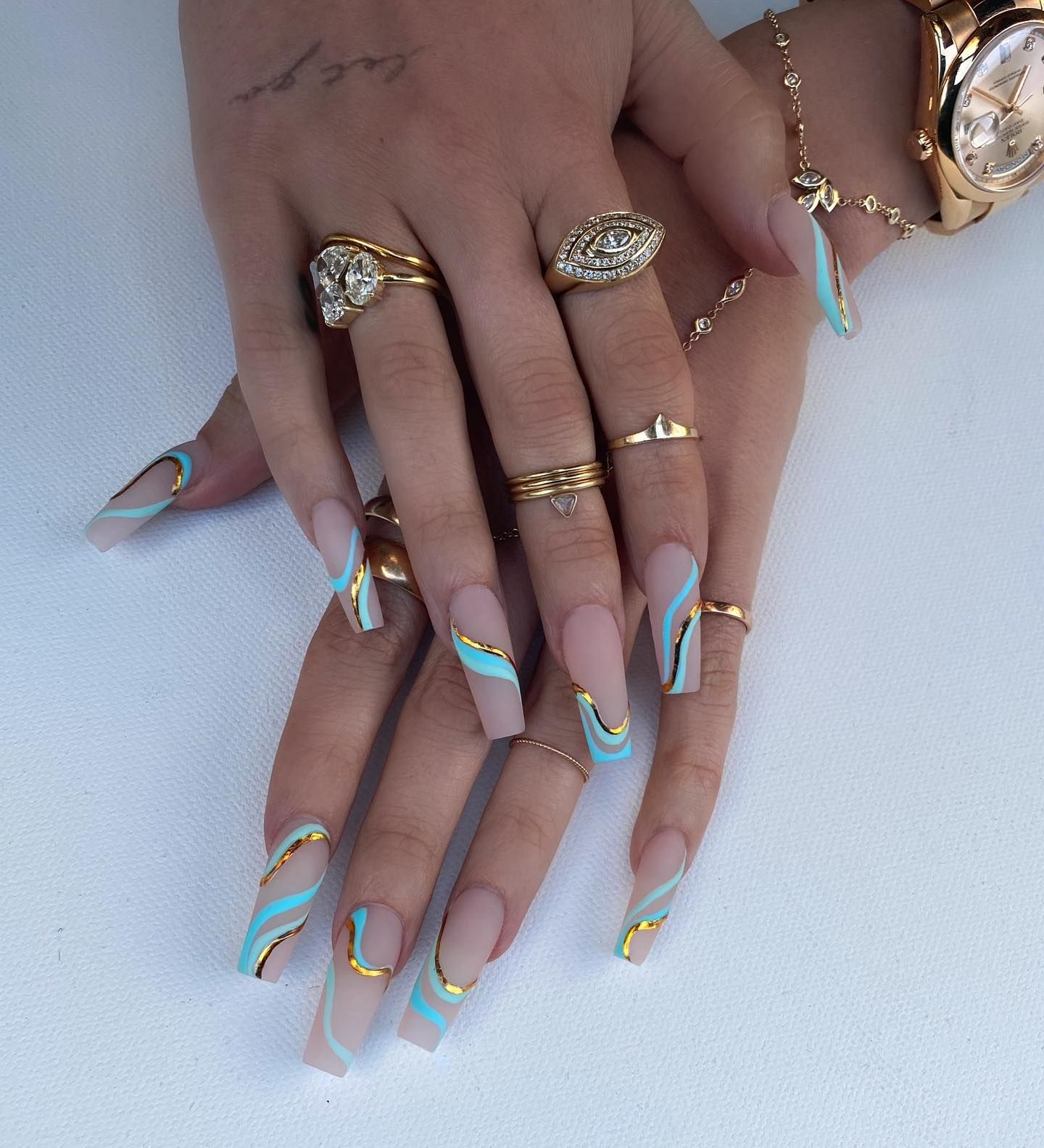 17 Nail Ideas for July That Bring the Summer Heat